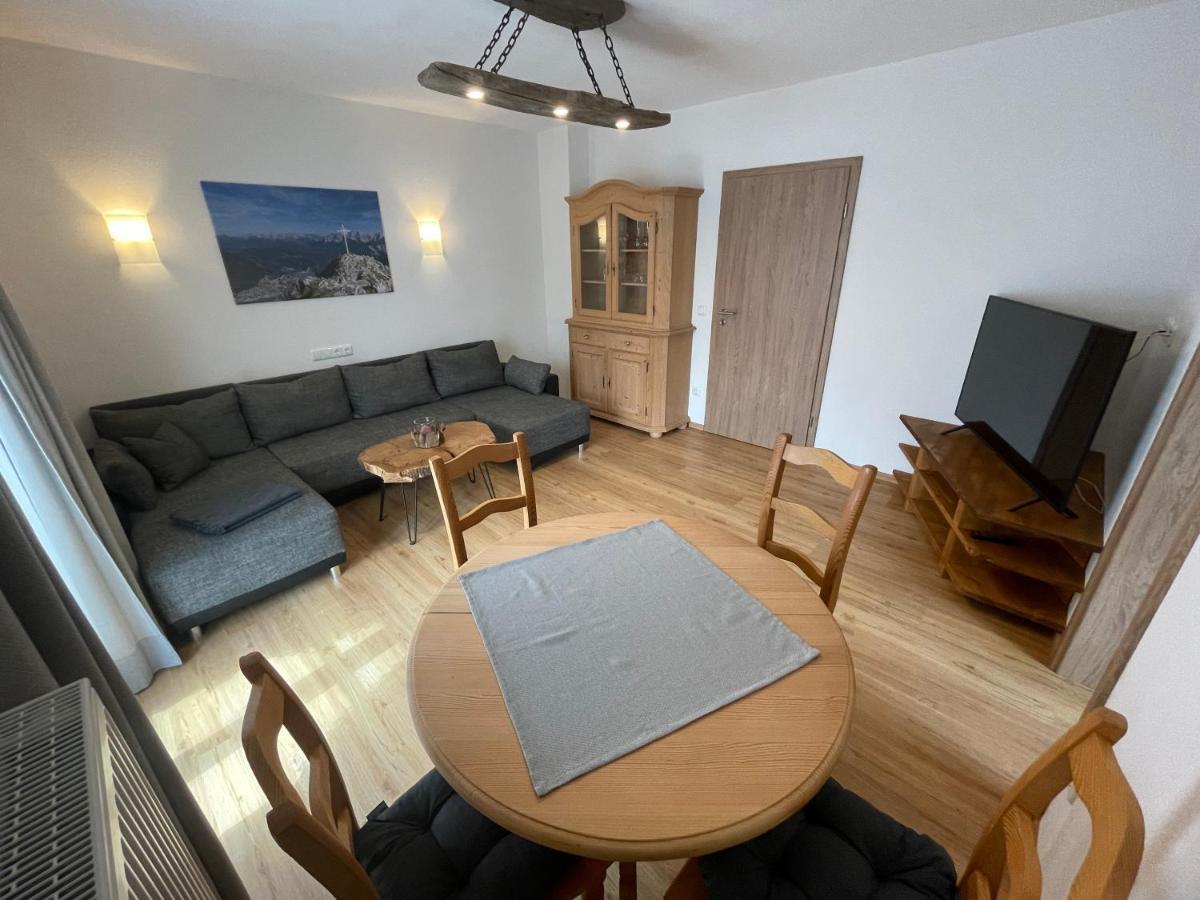 Apartment Eva Garmisch-Partenkirchen Exteriör bild